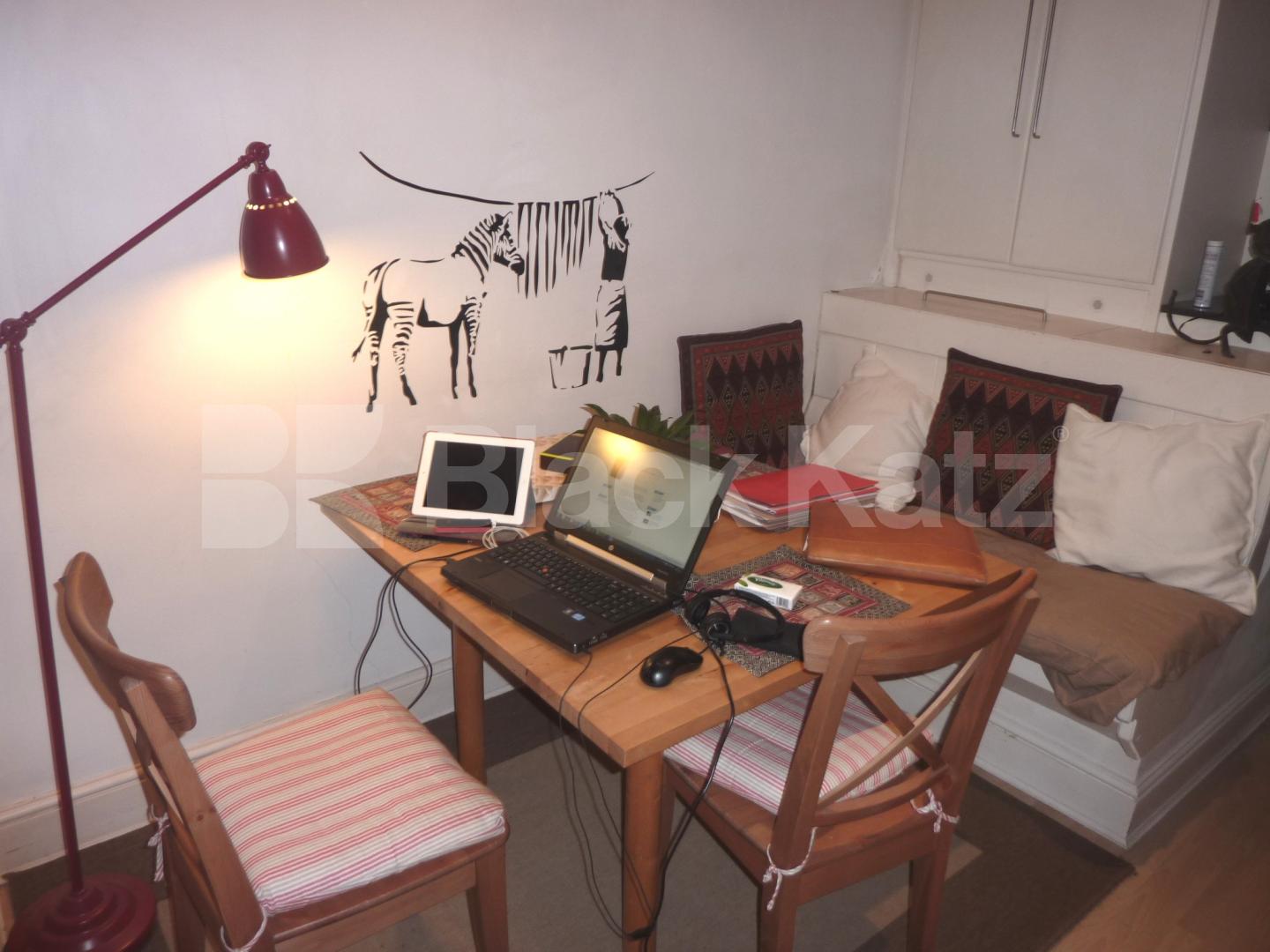 			NEW INSTRUCTION!, 1 Bedroom, 1 bath, 1 reception Flat			 Wicklow Street, KINGS CROSS